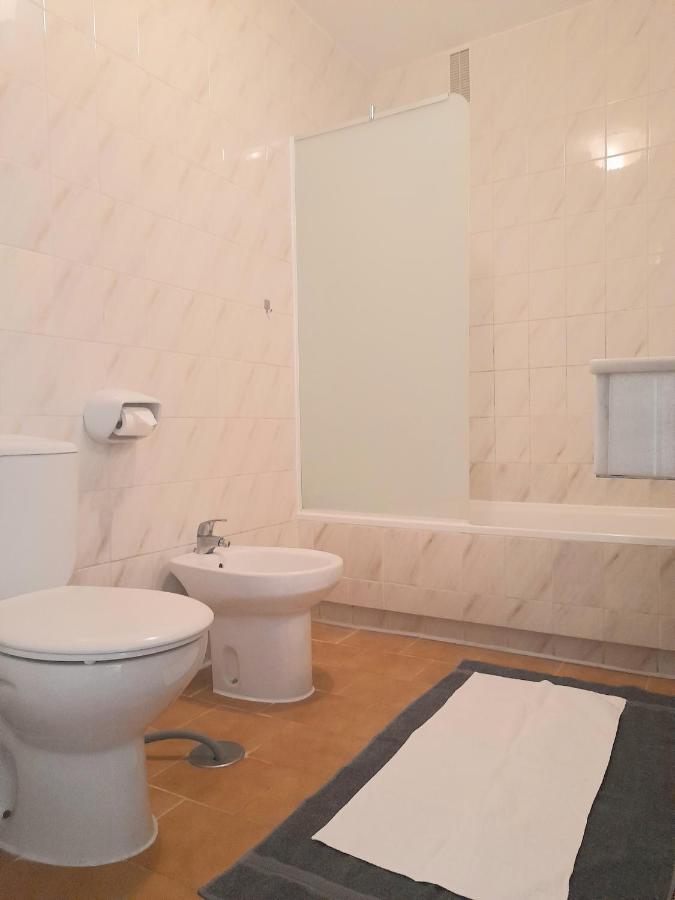 Nice Apartment In Hotel Ronda 4 First Beach Line Fuengirola Exterior foto