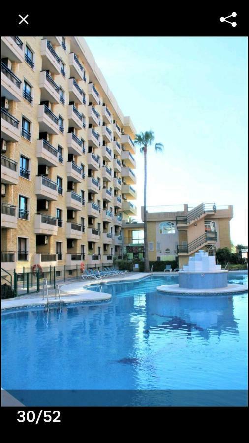 Nice Apartment In Hotel Ronda 4 First Beach Line Fuengirola Exterior foto