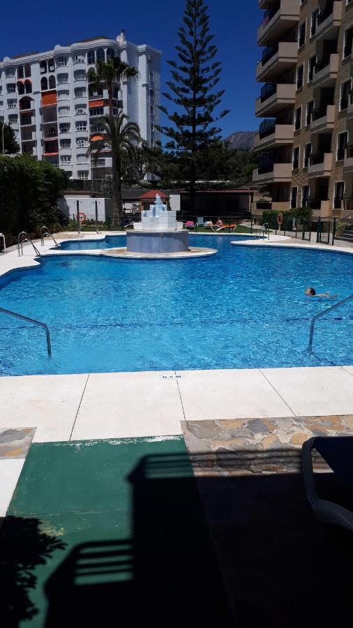 Nice Apartment In Hotel Ronda 4 First Beach Line Fuengirola Exterior foto