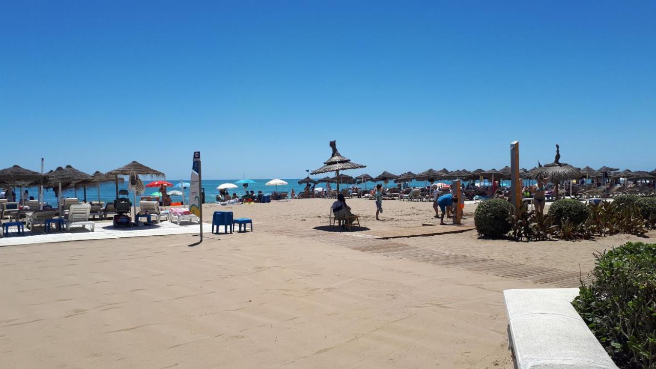 Nice Apartment In Hotel Ronda 4 First Beach Line Fuengirola Exterior foto